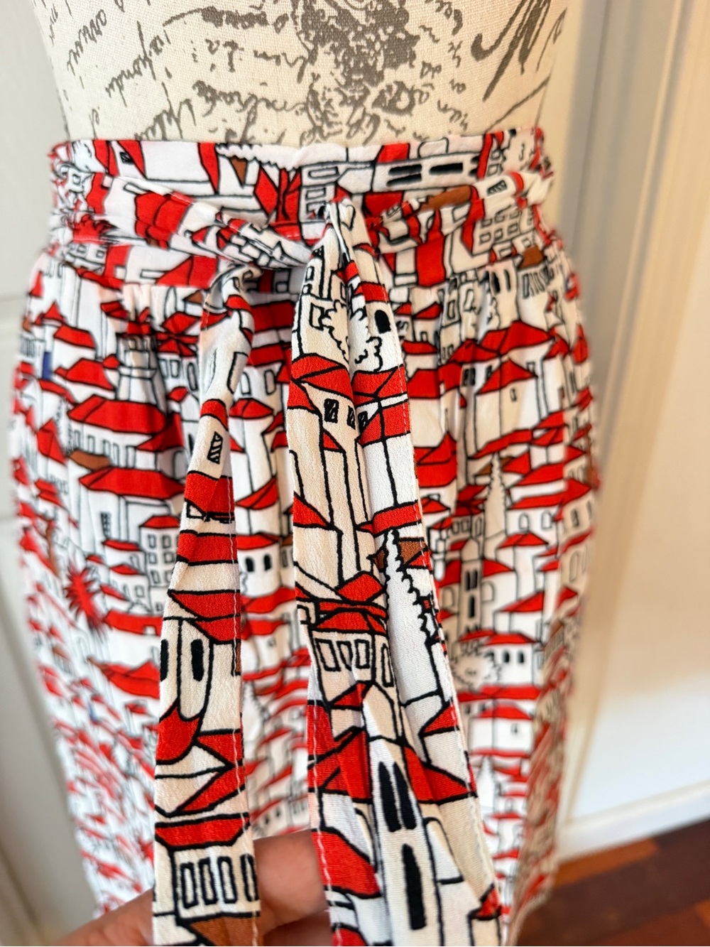 Anthropologie Getaway Red and White Printed Skirt - Picture 3 of 7